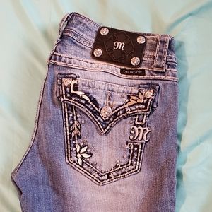 Miss Me Bermuda shorts